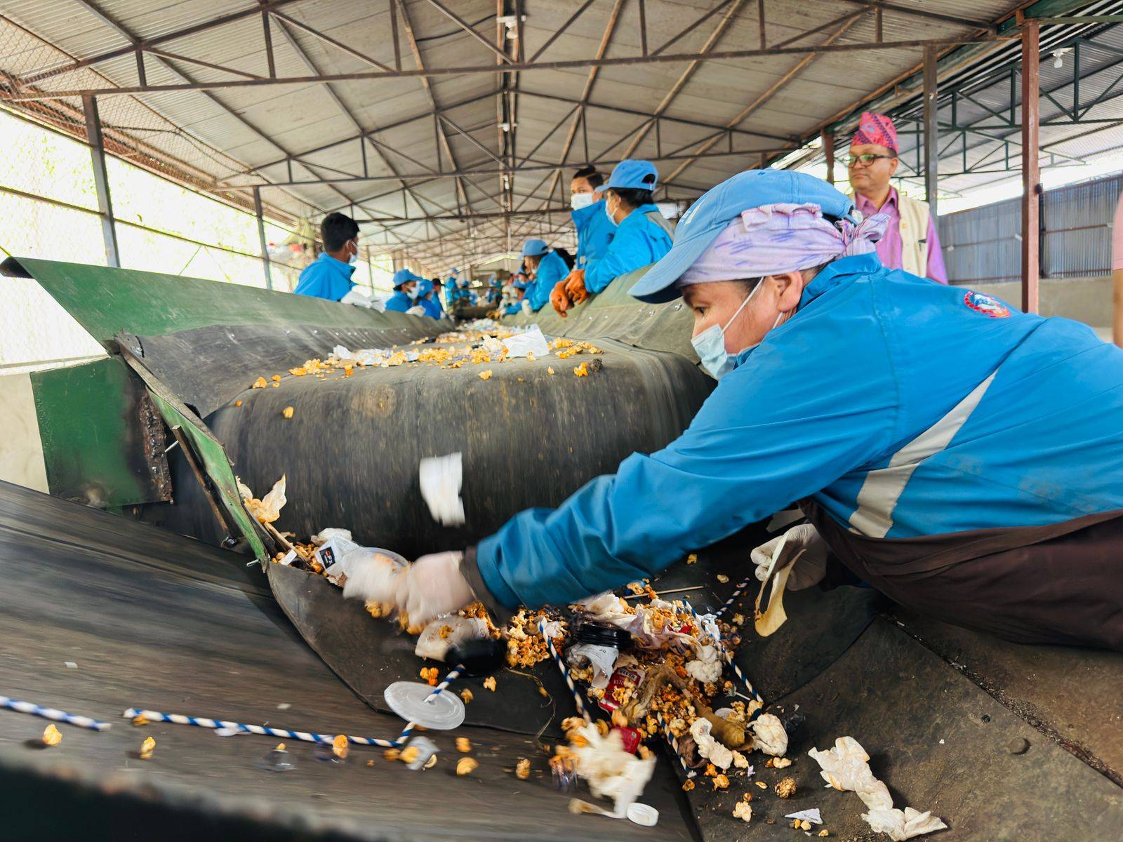 Ba nhóm chất thải rắn công nghiệp thông thường và cái bẫy nằm ở nhóm thứ ba — GROW Network Vietnam