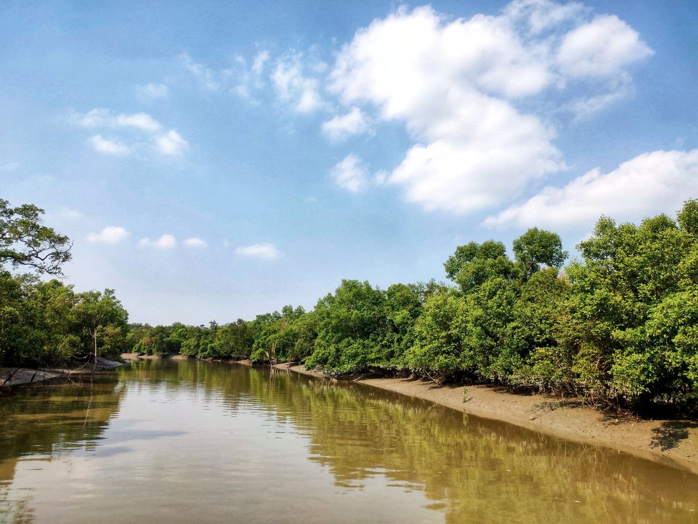 What Decree 180/2026 does, and why it matters — GROW Network Vietnam